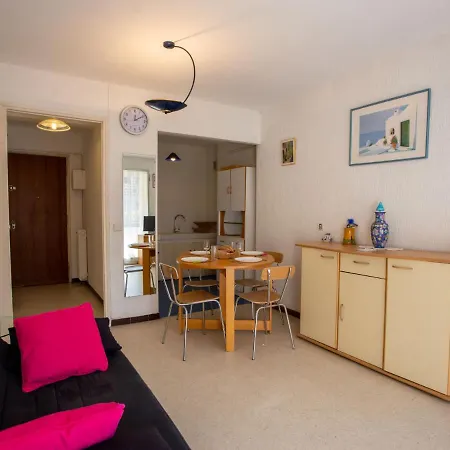 מלון Les Iris By Interhome *