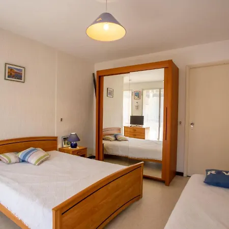 Les Iris By Interhome * Le Lavandou